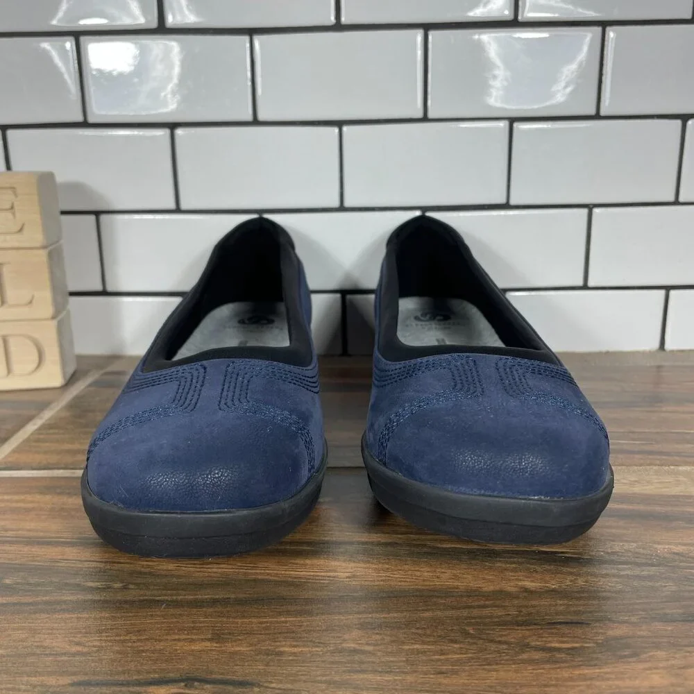 Clarks Ayla Low Shoes Womens Size 9 Navy Cloudsteppers Casual Comfort Slip On